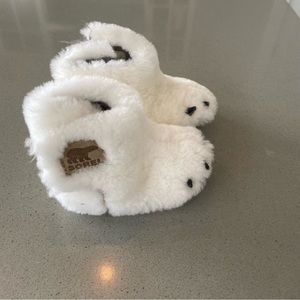 Sorel Infant Bear Paw Booties White Unisex Size 2 Slipper Shoes Polar Fuzzy